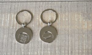 metal keyring with coin for the super market