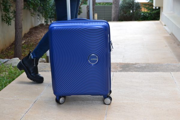 Unilever American Tourister Βαλίτσα με Ρόδες για το Αεροπλάνο