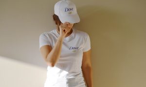 Unilever Dove Μπλούζα Καπέλο Προωθητριών