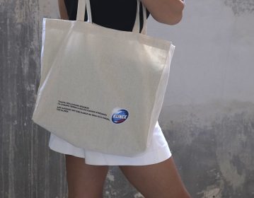 Unilever Kleenex shopping bag