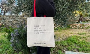 Relevance, tote bag με χρωματιστά χερούλια 1