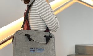 EMAC, τσάντα ώμου για laptop