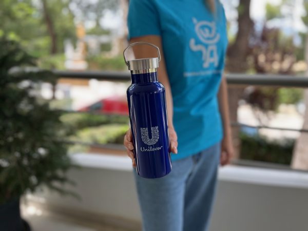 Blue double wall bottle with metal handle