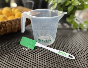 Flora Food Professional, measuring cup and silicone spatula