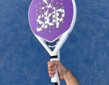 Unilever, Skip προσωποποιημένη ρακέτα padel